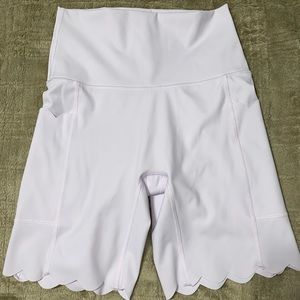 Scalloped bike shorts